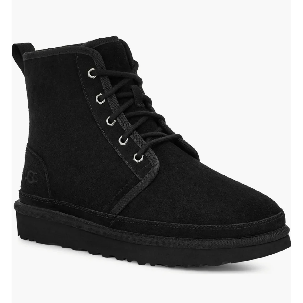 NWOT Ugg‎ Youth Neumel II Boot Black Sz 1